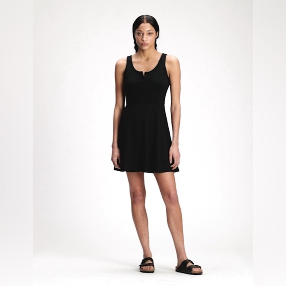 Gap Modern Sleeveless Fit & Flare Mini-Dress Soft Light True Black Size Medium